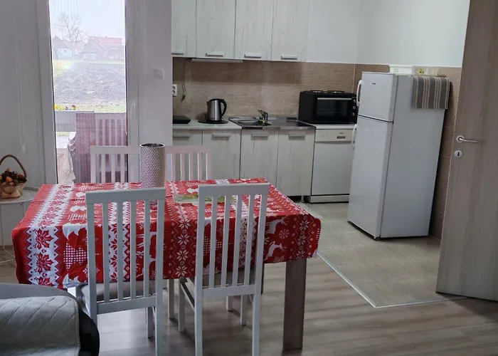 Sveti Luka- Obradovic Sokak 41 *