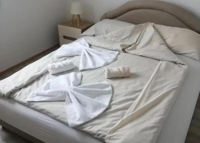 Sveti Luka- Obradovic Sokak 41